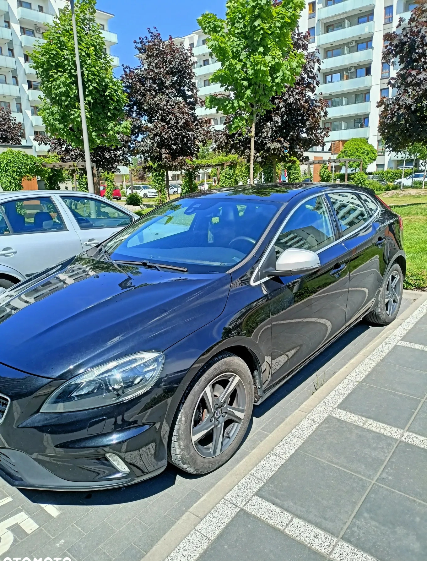 Volvo V40 cena 49900 przebieg: 158500, rok produkcji 2015 z Warszawa małe 254